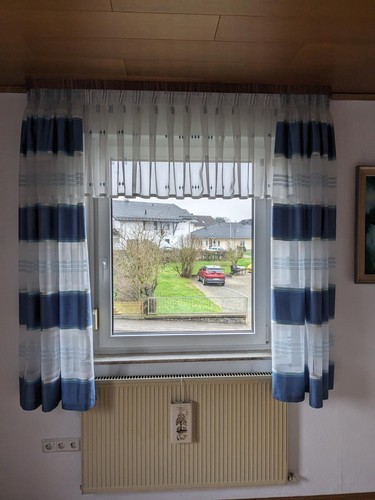 über gardinen in - 2,